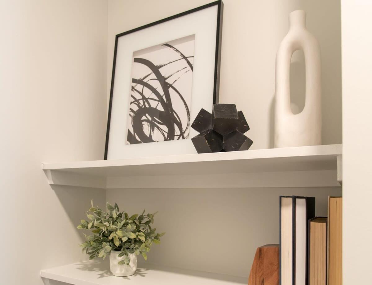 Cozysuites L Gorgeous 1br In Downtown Apartment
